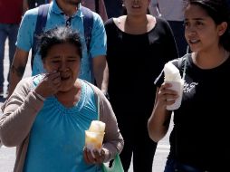 Ante el calor se recomienda tomar abundantes líquidos, vestir con colores claros y utilizar filtro solar. EL INFORMADOR /ARCHIVO