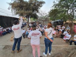 Alberto Maldonado se reunió con simpatizantes y vecinos de San Martín de las Flores. ESPECIAL