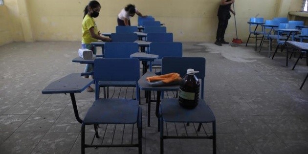 Con uniforme opcional y receso escalonado, as&iacute; volver&aacute;n a clases en CDMX