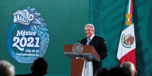 AMLO: Plantas de la CFE ahora producen el doble de energ&iacute;a