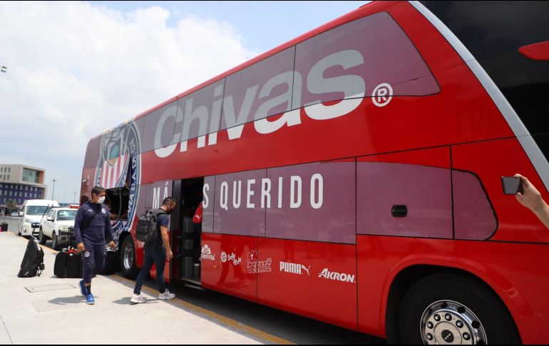El equipo llegó este domingo a Monterrey. TWITTER / @ChivasFemenil