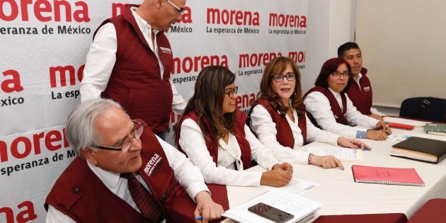 Va Morena por extraordinario en el Congreso para atender desafueros