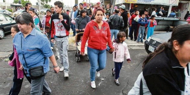 Ignoran problemas de transporte en el Distrito 12 federal