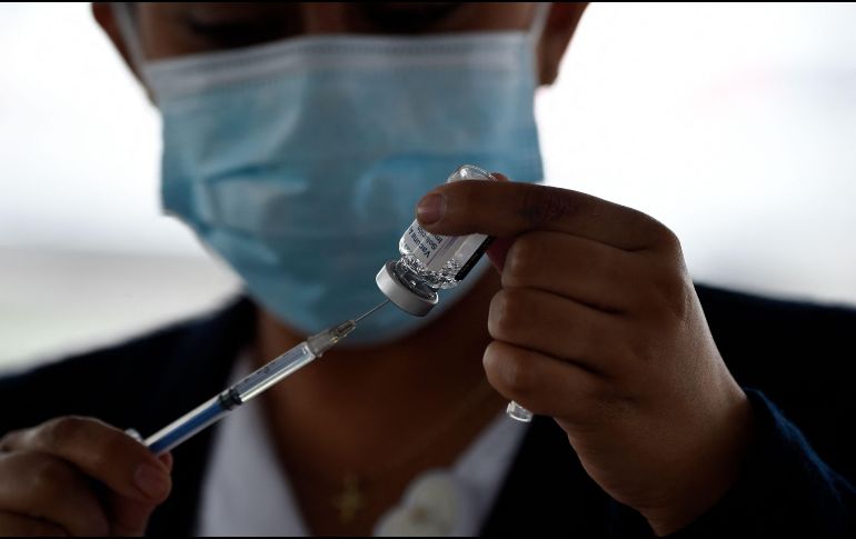 El Presidente AMLO destacó que este martes se cumplirá con la meta de que se cuenten con 40 millones de vacunas para finales del mes de mayo. AFP / A. Estrella