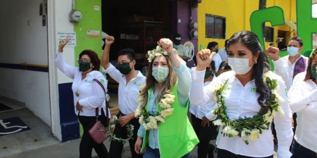 Elecciones 2021 M&eacute;xico: Atacan casa de campa&ntilde;a de candidata del PVEM en Tuxtla Chico