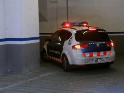 El sujeto fue intervenido en un hospital de la capital catalana sin que se tema por su vida. EFE/ARCHIVO