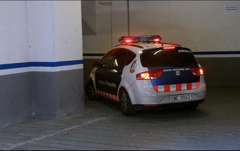 El sujeto fue intervenido en un hospital de la capital catalana sin que se tema por su vida. EFE/ARCHIVO