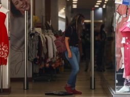 Para el tercer trimestre del año, analistas ajustaron a la baja el crecimiento de la economía nacional de 0.88% a 0.72 por ciento. EFE/ARCHIVO