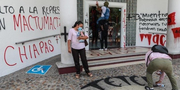 Chiapas: Juez ordena liberar a normalistas de Mactumatz&aacute;