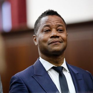 Cuba Gooding Jr pierde caso de tocamientos por no responder a las acusaciones