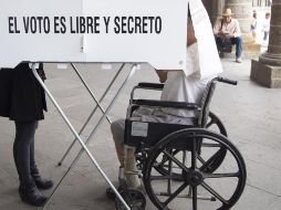 Presuntamente, Morena instruyó a los simpatizantes que participarán en las casillas a contar más de un voto por boleta en el caso de las coaliciones. EFE/ARCHIVO