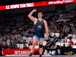 El nuevo fichaje de Tennessee protagonizó una extraordinaria carrera universitaria en Michigan con tres títulos nacionales de lucha. AFP