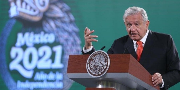 AMLO, &ldquo;izquierdista anticuado&rdquo; que amenaza la democracia de M&eacute;xico: WSJ