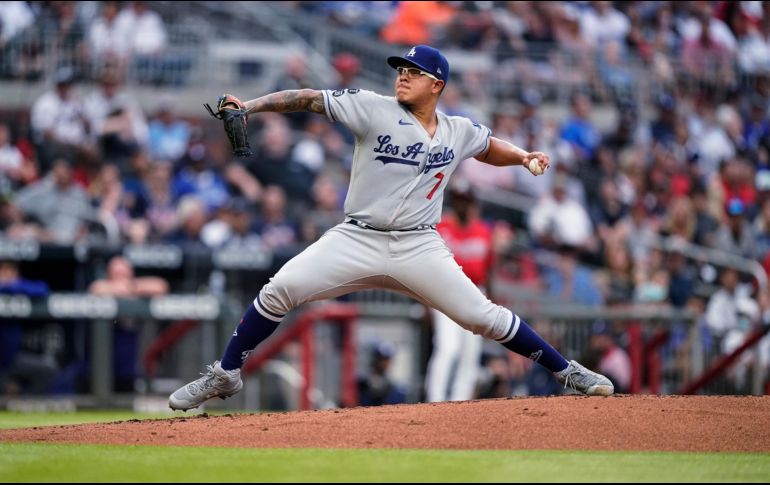 Urías lanzó cinco episodios con los Dodgers de Los Ángeles, que vencieron 9-5 a Atlanta. AP / B. Anderson