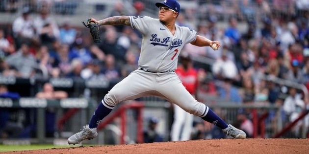 MLB: Mexicano Julio Ur&iacute;as es l&iacute;der en victorias en las Grandes Ligas