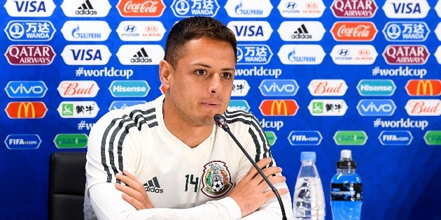 Seleccionados dejan en manos del "Tata" regreso del "Chicharito"