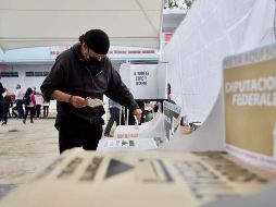 Las urnas abrieron a las 08:00 horas para renovar la Cámara de Diputados, unos 20 mil cargos regionales y 15 de 32 gobernaciones. SUN / G. Espinosa