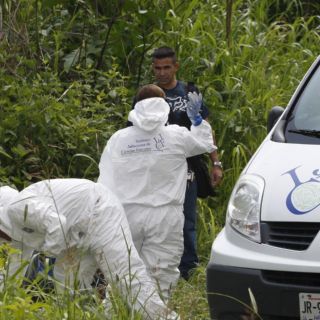 Dejan el cuerpo de un hombre calcinado en un lote baldío de Tlajomulco