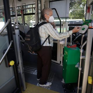 Usuarios piden cuidar nuevos camiones de la ruta 186