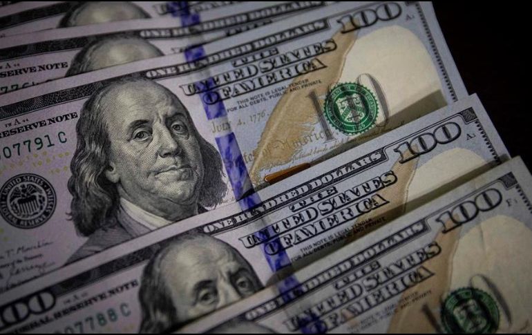 El peso se ubicó nuevamente como una de las divisas más apreciadas este martes. EFE/ARCHIVO