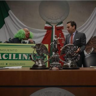 Latinus: Brozo y Loret llevan pomada a San Lázaro "para quien la necesite"