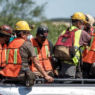 Recuperan cuerpos de dos mineros en Coahuila