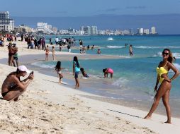 Pese a la pandemia, México fue el tercer país más visitado en el mundo en 2020, según las estimaciones de la OMT, un fenómeno coyuntural que se atribuye a las medidas sanitarias flexibles en las zonas turísticas del país. EFE / ARCHIVO