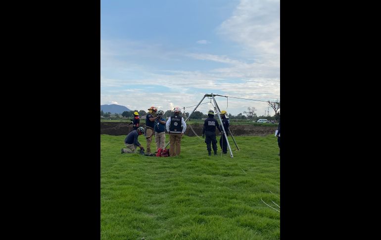 4 de junio. En la zona se colocaron electrodos para sondeo a 50 metro y se extendió el perímetro de seguridad. TWITTER@CNPC_MX