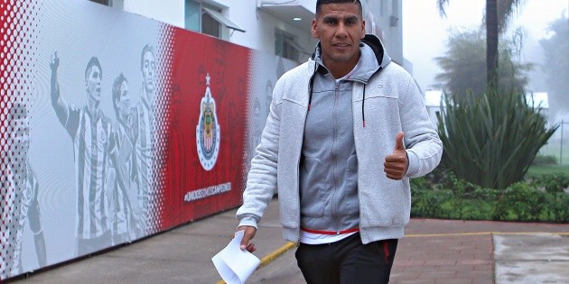 Chivas: Carlos Salcido avala proyecto 70-30