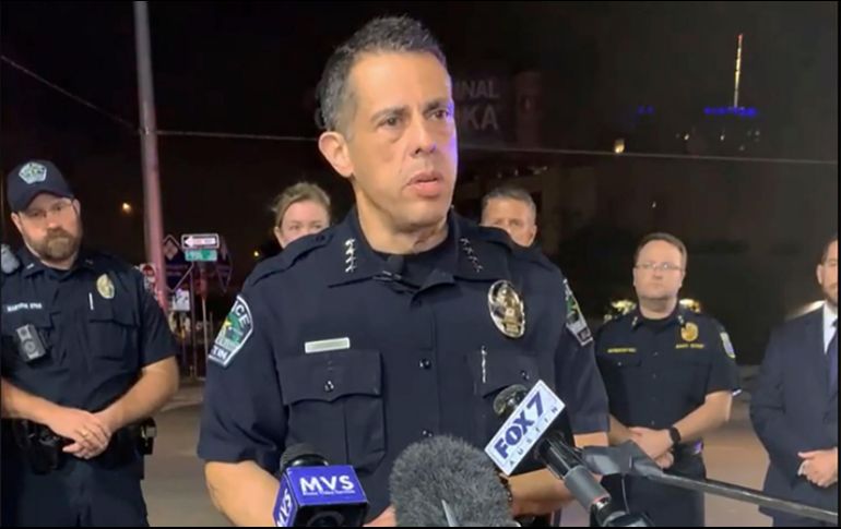 Once de los heridos fueron trasladados a un mismo hospital local y los otros dos a otros nosocomios, informó el jefe interino de la policía local, Joseph Chacón. AP / Austin Police Department