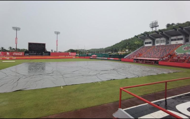 De nuevo la lluvia impidió a los Mariachis tener actividad. TWITTER / @MisMariachisGDL