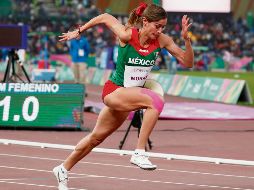 VELOZ. La jalisciense repite como campeona nacional en los 400 metros y ya tiene la mira puesta en los Olímpicos de Tokio. AP
