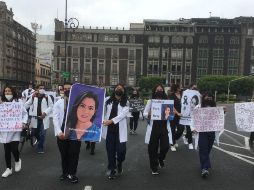 Doctores de la Escuela Nacional de Medicina de Politécnico Nacional protestan este domingo  por la muerte de la doctora Beatriz Hernández. SUN/V. Rosas