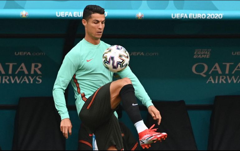 Cristiano Ronaldo necesita seis goles para convertirse en el máximo artillero a nivel de países de todos los tiempos, y uno más para erigirse como máximo anotador de la Eurocopa. AFP / A. Kisbenedek