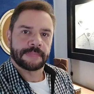 El actor Héctor Parra es detenido por presunto abuso a su hija, Alexa