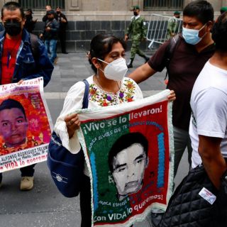 Caso Ayotzinapa: Restos de estudiante tienen certeza genética del 99.99%: FGR