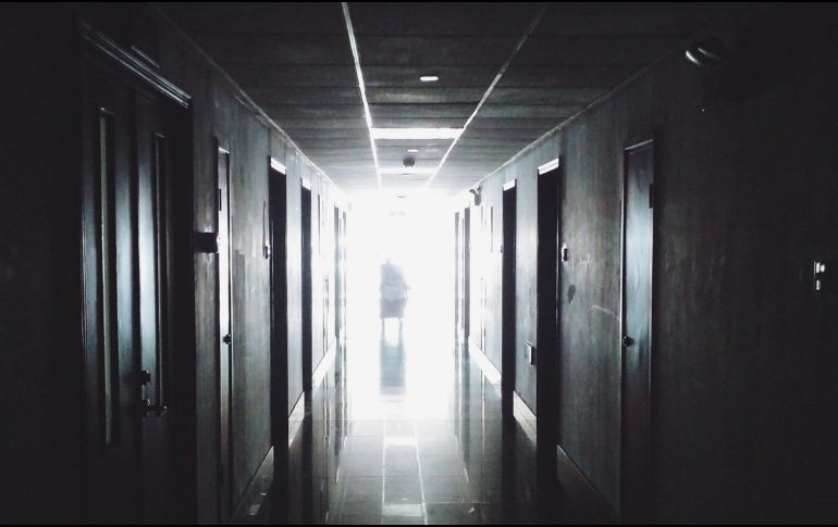 GRAVEDAD. Entre la vida y la muerte se encuentran Polly Olivares y Fernanda Cuadra, el agresor está prófugo. pixabay