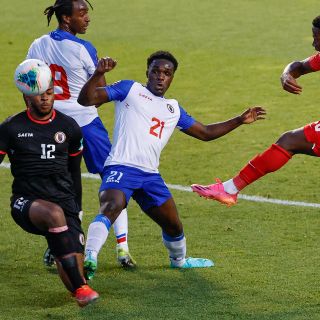 ¡Increíble autogol! Portero de Haití marca en su portería ante Canadá