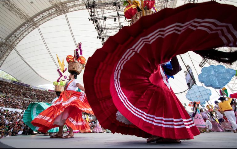 La Guelaguetza  es la máxima fiesta de los oaxaqueños. EFE / ARCHIVO