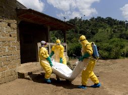 Entre 2013 y 2016, la epidemia había matado a más de 11 mil 300 personas, principalmente en Guinea, Liberia y Sierra Leona, tres de los países más pobres del mundo. AFP / K. Triboulliard