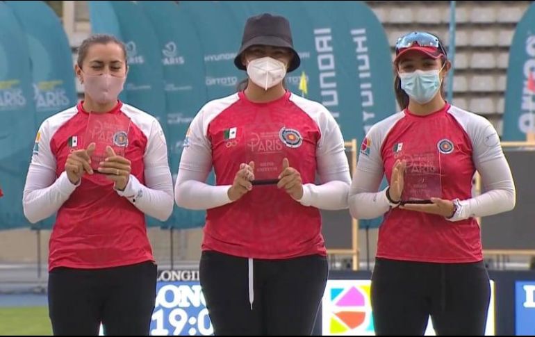 Este domingo, el equipo femenil de Tiro con Arco ha conseguido la plaza olímpica. ESPECIAL / @CONADE