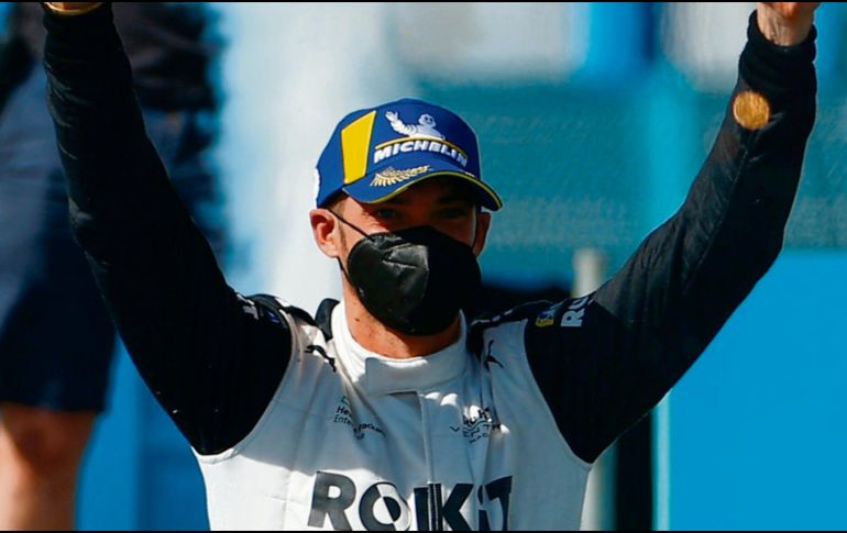 TRIUNFADOR. El piloto suizo lució en Amozoc y ahora lidera el campeonato de la Fórmula E. EFE/ CRAMÍREZ