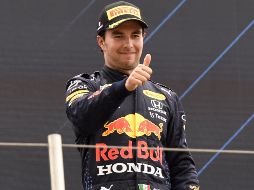 Por primera vez en su carrera Sergio Pérez hiló dos podios consecutivos, pues sólo unas semanas después de su triunfo en Azerbaiyán, el mexicano quedó tercero en el Gran Premio de Francia. EFE / N. Tucat