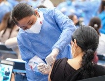 De acuerdo con la Secretaría de Salud Jalisco, en la Entidad se han aplicado poco más de dos millones de vacunas contra el virus. TWITTER / @saludjalisco