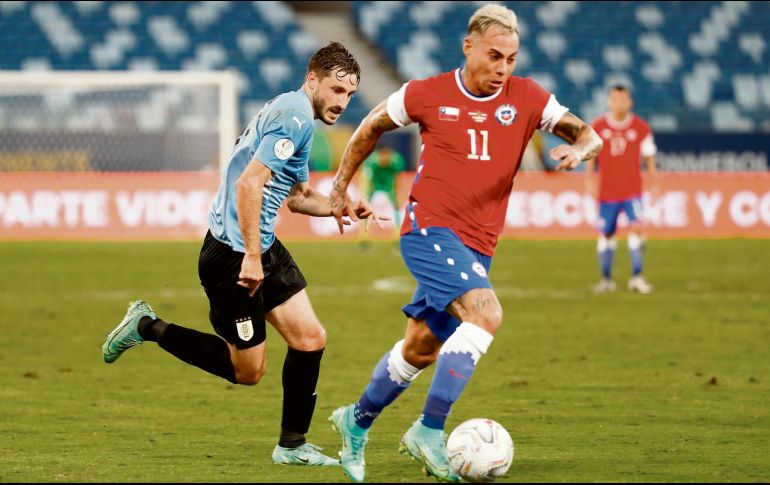 PAREJO. Ambas escuadras tuvieron sus oportunidades de gol. EFE