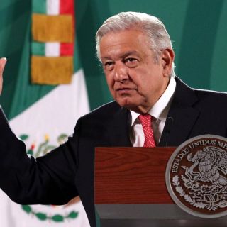 AMLO responde a Quadri por crítica a Guerrero, Oaxaca y Chiapas