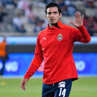 “Pollo” Briseño no quiere pretextos en Chivas