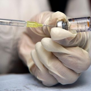 Estudio del  NYT cuestiona eficacia de vacunas chinas contra COVID