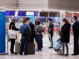Según cifras del Inegi, las aerolíneas subieron el precio de los boletos en 35% durante mayo con relación al mismo mes de 2020. EFE/ ARCHIVO