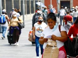 Tras cuatro meses consecutivos de reducción de contagios en México, la pandemia vuelve a repuntar en varias zonas del país. EFE/C. Ramírez